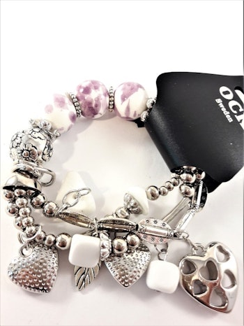 Armband med fina detaljer Lila, Vit och Silverfärg