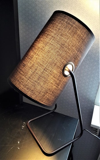 Bordslampa MINIMAL, MagasinSkruf