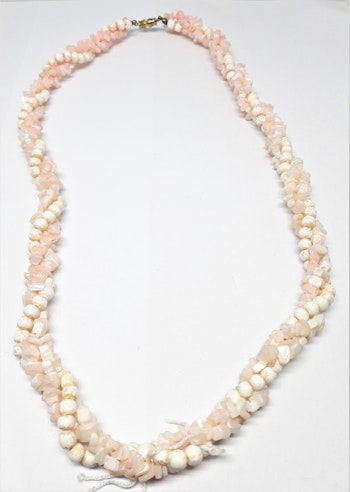 Rosa kort halsband i ben och sten