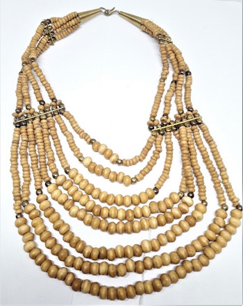Flerradigt naturfärgat halsband