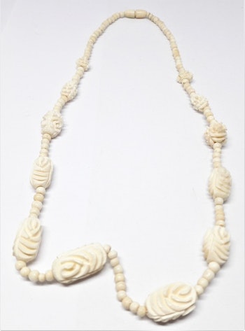 Kort halsband, ben