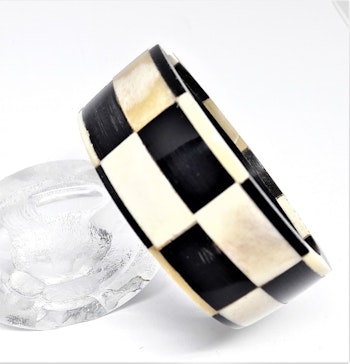 Stelt armband svart/vitt, av buffelben-/horn, D