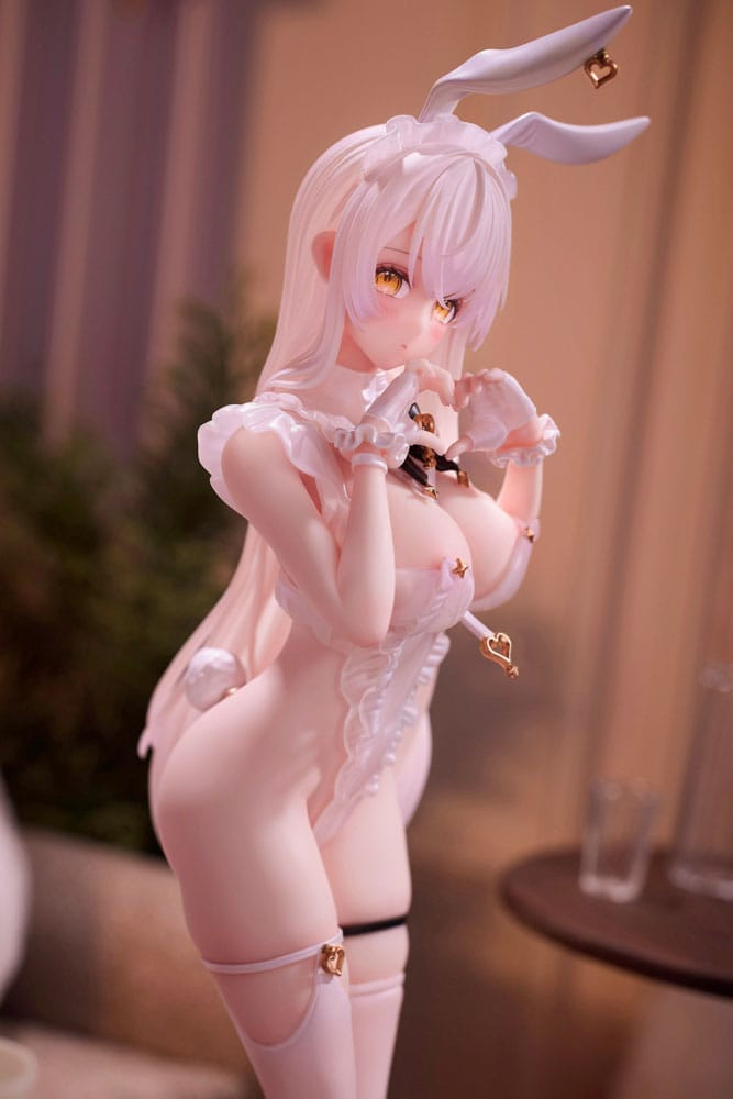 【18+】White Bunny Lucille by Kedama Tamano (DX Ver.)