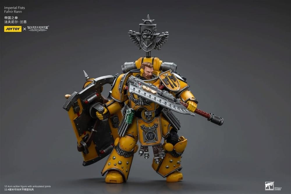 Warhammer: The Horus Heresy Imperial Fists Legion Praetor with Power Sword 1/18 Scale Action Figure