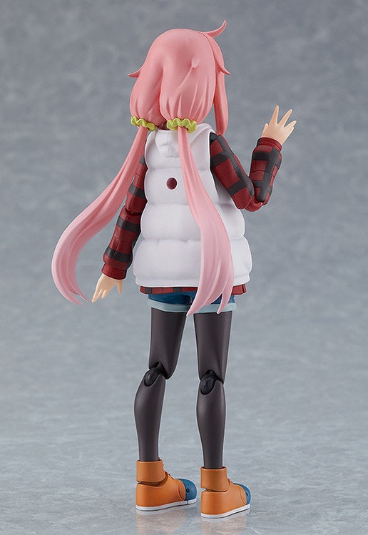 Laid-Back Camp Figma Nadeshiko Kagamihara: DX Edition