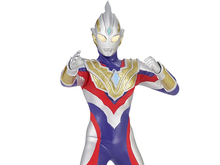 Ultraman Trigger Multi Hero's Brave Statue Figure