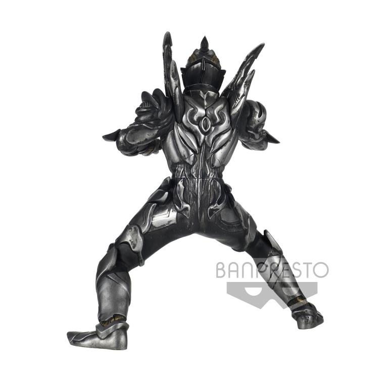 Ultraman Trigger Dark Hero's Brave Statue Figure