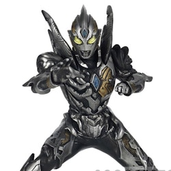 Ultraman Trigger Dark Hero's Brave Statue Figure