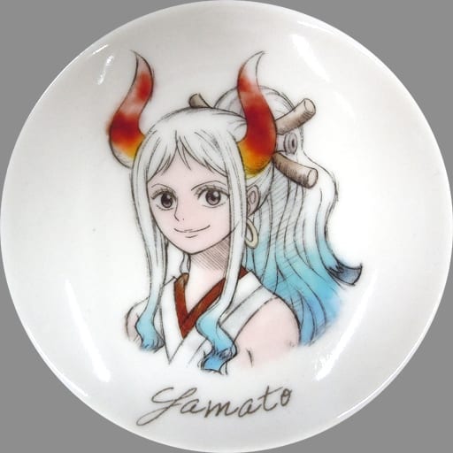 One Piece Ichibansho Vol.100 Anniversary Yamato Decorative Porcelain Plate