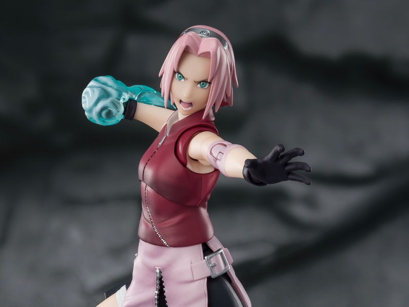 Naruto Shippuden S.H.Figuarts Sakura Haruno -Inheritor of Tsunade's indominable will-