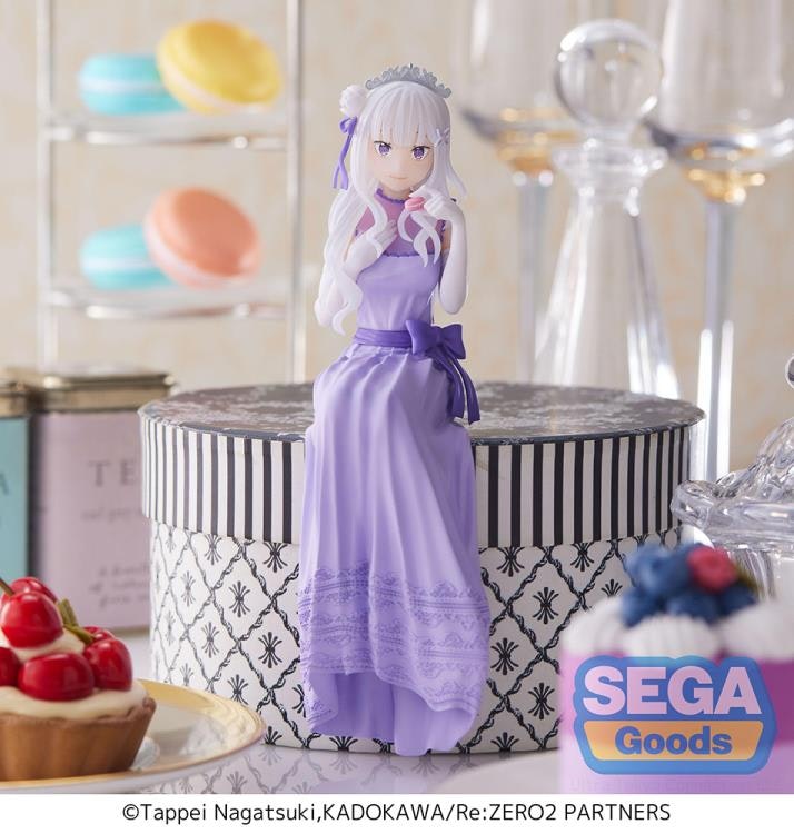 Re:Zero Starting Life in Another World Emilia (Dressed Up Party Ver.) Premium Perching Figure