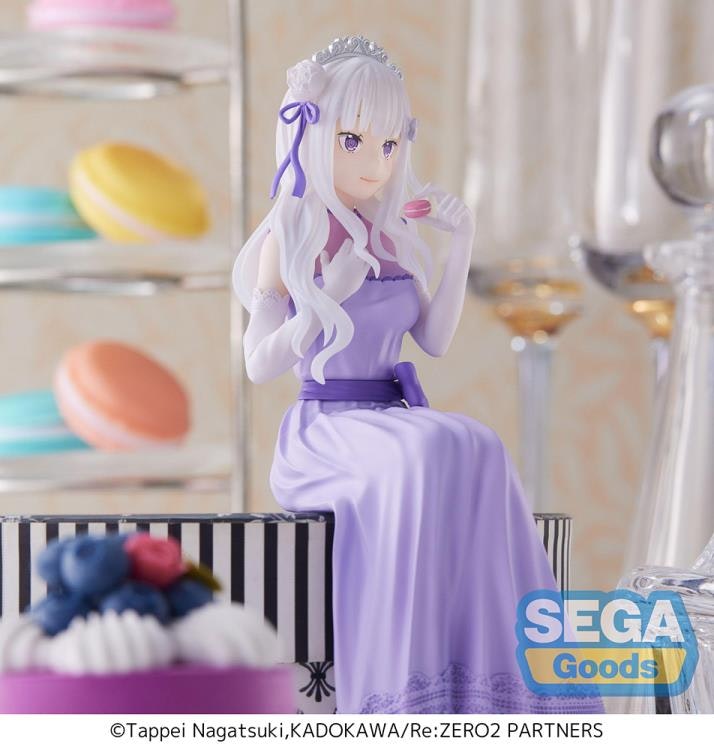 Re:Zero Starting Life in Another World Emilia (Dressed Up Party Ver.) Premium Perching Figure