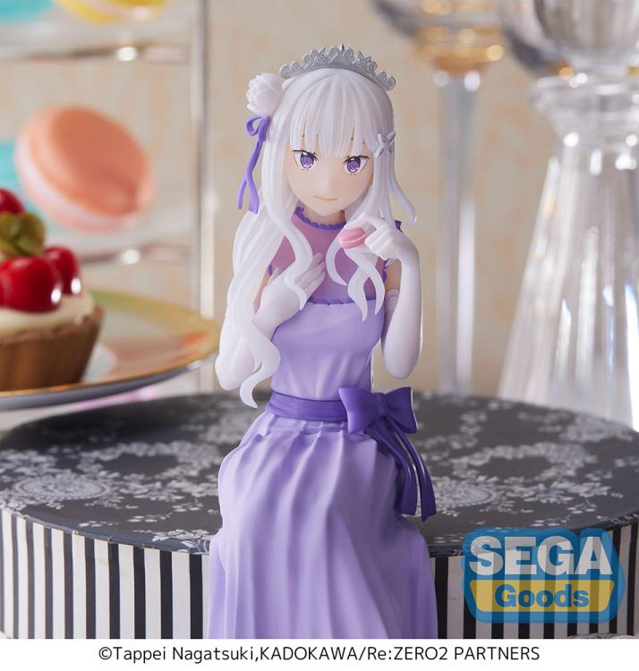 Re:Zero Starting Life in Another World Emilia (Dressed Up Party Ver.) Premium Perching Figure