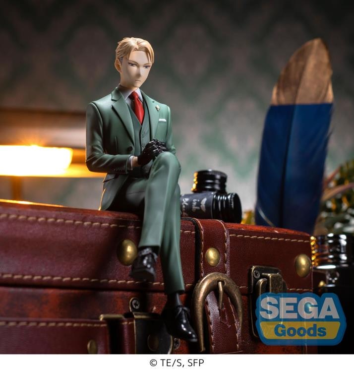 Spy x Family Lloyd Forger Premium Perching Figure