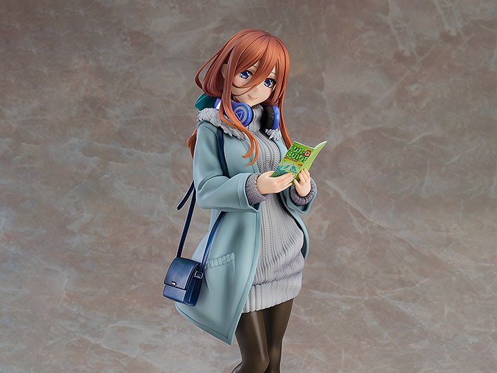 The Quintessential Quintuplets Miku Nakano: Date Style Ver.