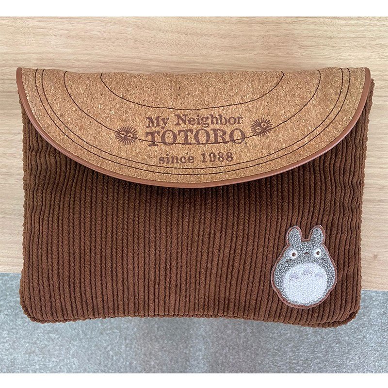 Studio Ghibli My Neighbor Totoro Coin Purse / Pouch Sleeve Pouch Log
