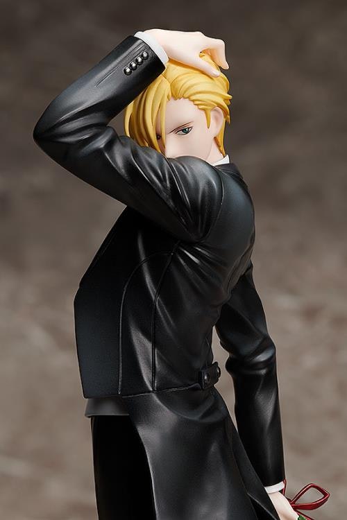 Banana Fish Statue and ring style: Ash Lynx