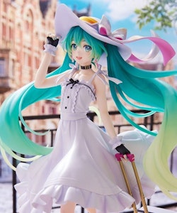 Vocaloid Hatsune Miku GT Project Racing Miku 2021: Private Ver.