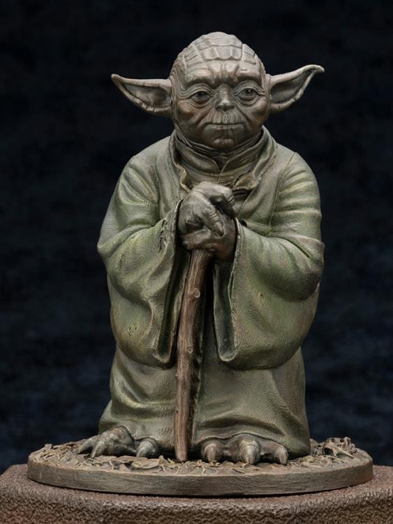 Star Wars: The Empire Strikes Back Yoda Fountain Limited Edition