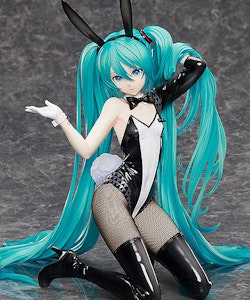 Vocaloid Hatsune Miku: Bunny Ver. / Art by SanMuYYB