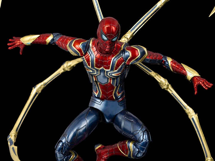 Avengers: The Infinity Saga DLX Iron Spider