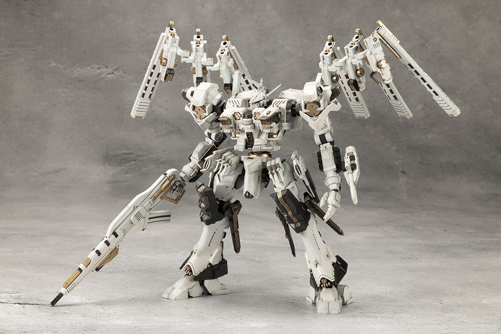 Armored Core: For Answer Variable Infinity Rosenthal CR-Hogire Noblesse Oblige (Full Package Ver.) 1/72 Scale Model Kit