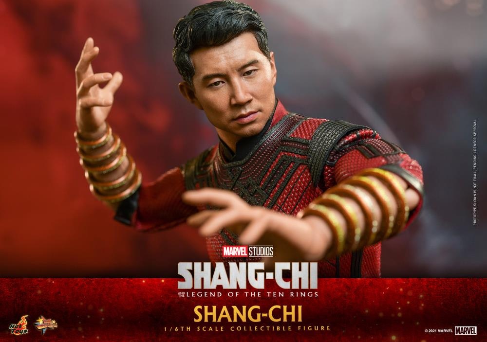 Marvel Shang-Chi and the Legend of the Ten Rings MMS614 Shang-Chi 1/6th Scale Collectible Figure