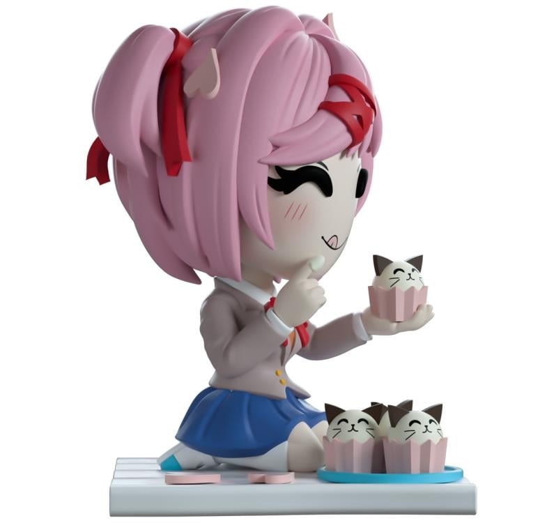 Doki Doki Literature Club! Picnic Natsuki Vinyl Figure