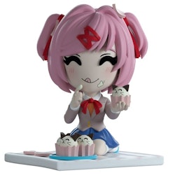 Doki Doki Literature Club! Picnic Natsuki Vinyl Figure