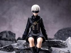 NieR: Automata Ver1.1a 9S Premium Perching Figure