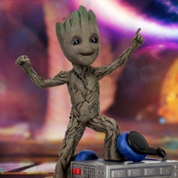 Marvel Guardians of the Galaxy Vol. 2 Infinity Saga LS-095 Life-Sized Dancing Groot (heo EU Exclusive)