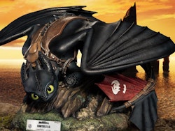 How to Train Your Dragon: The Hidden World Master Craft MC-067 Toothless Limited Edition Statue