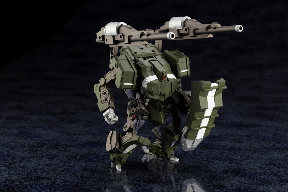 Hexa Gear Definition Armor: Blazeboar 1/24 Scale Model Kit (Rerelease)