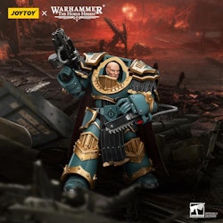 Warhammer: The Horus Heresy Sons of Horus Legion Praetor in Cataphractii Terminator Armour 1/18 Scale Action Figure