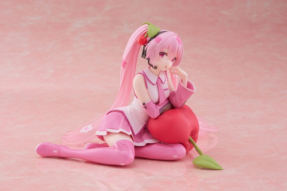 Vocaloid Desktop Cute Sakura Miku (Cherry Cushion Ver.)