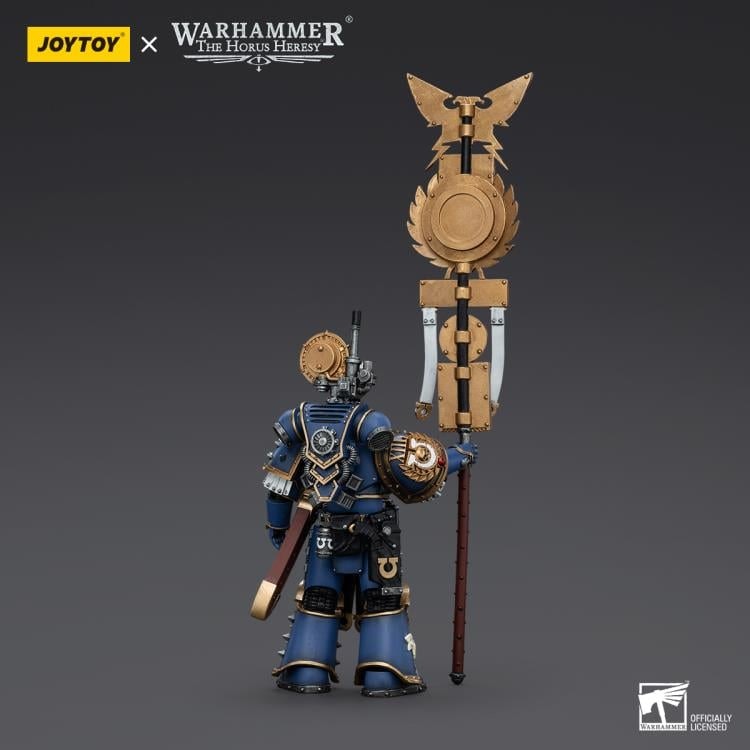 Warhammer: The Horus Heresy Ultramarines Remus Ventanus 1/18 Scale Action Figure