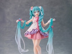 Vocaloid Hatsune Miku (Rapunzel) Wonderland Figure (Rerelease)