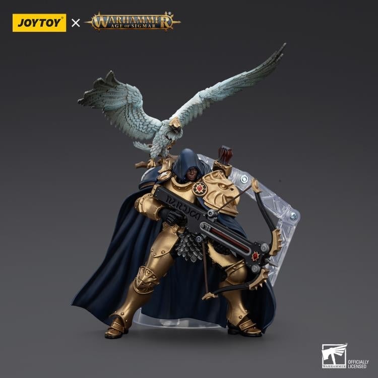 Warhammer: The Age of Sigmar Stormcast Eternals The Blacktalons Shakana Goldenblade 1/18 Scale Action Figure