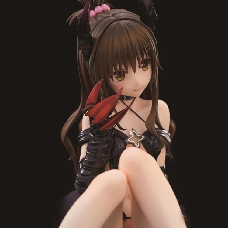 To Love-Ru Darkness Mikan Yuki (Renewal Package Darkness Ver.) 1/6 Scale Figure