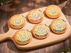 Delicious in Dungeon Collectible Pinback Buttons