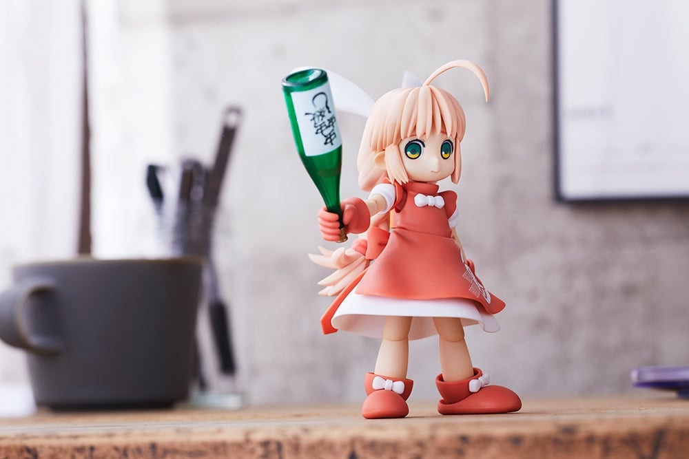 One-Shot Bug Killer!! Interceptor Doll HoiHoi-san Legacy HoiHoi-san (New Edition Heavy Arms Ver.) Model Kit