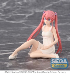 The Shiunji Family Children Ouka Shiunji Premium Perching Figure