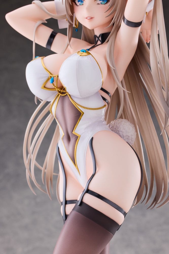 (18+) Sakiyamama Illustration White Bunny Onee-san