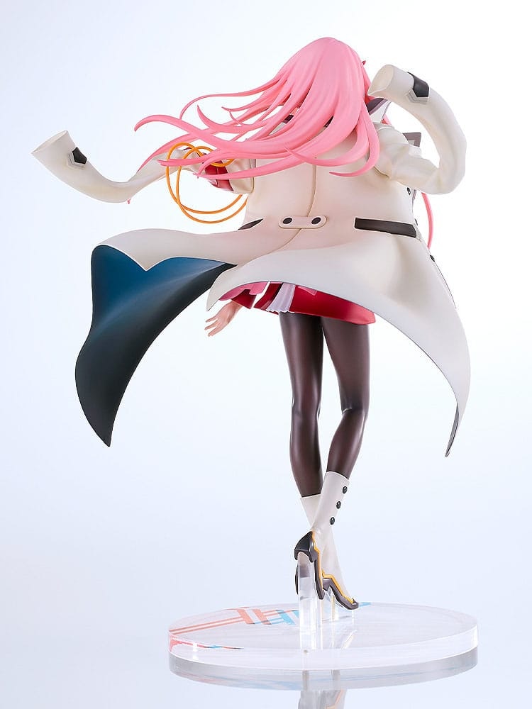 Darling in the Franxx Zero Two 1/7 Scale Figure