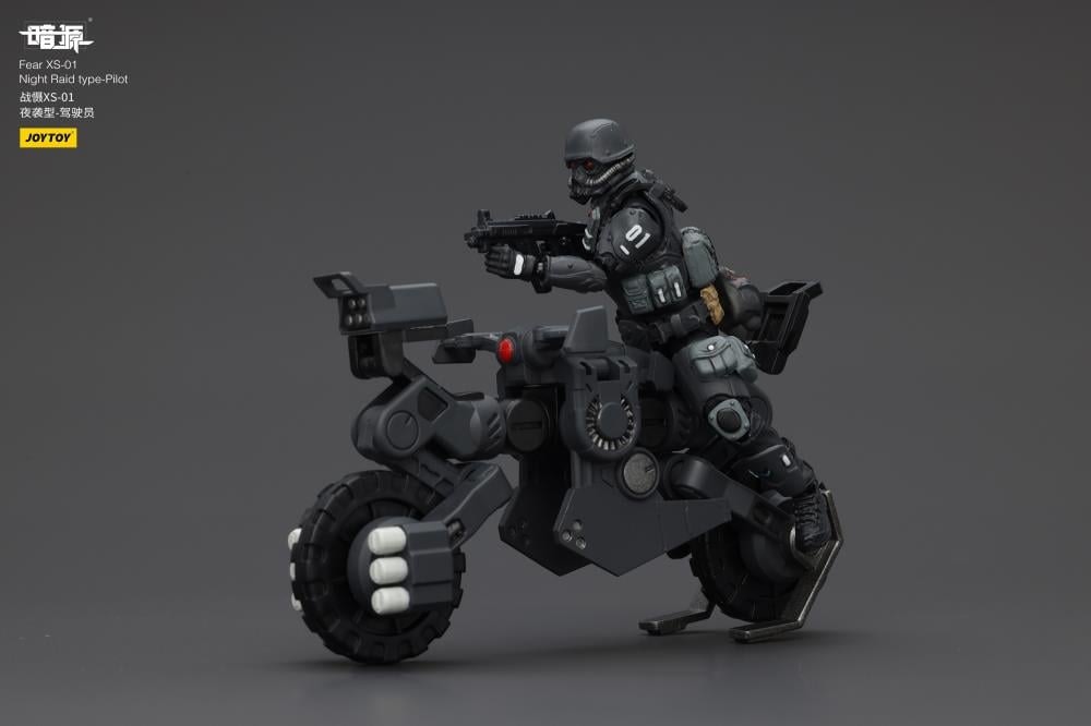 Battle for the Stars Fear XS-01 Night Raid Type Pilot 1/25 Scale Action Figure