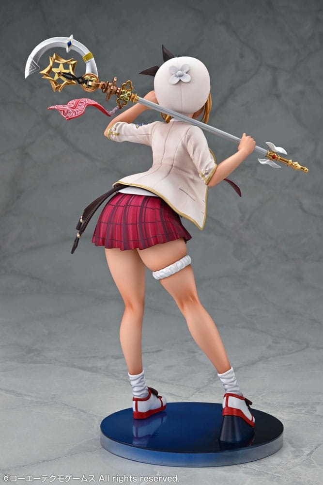 Atelier Resleriana: Forgotten Alchemy and the Polar Night Liberator Ryza (Resleriana Academy Ver.)