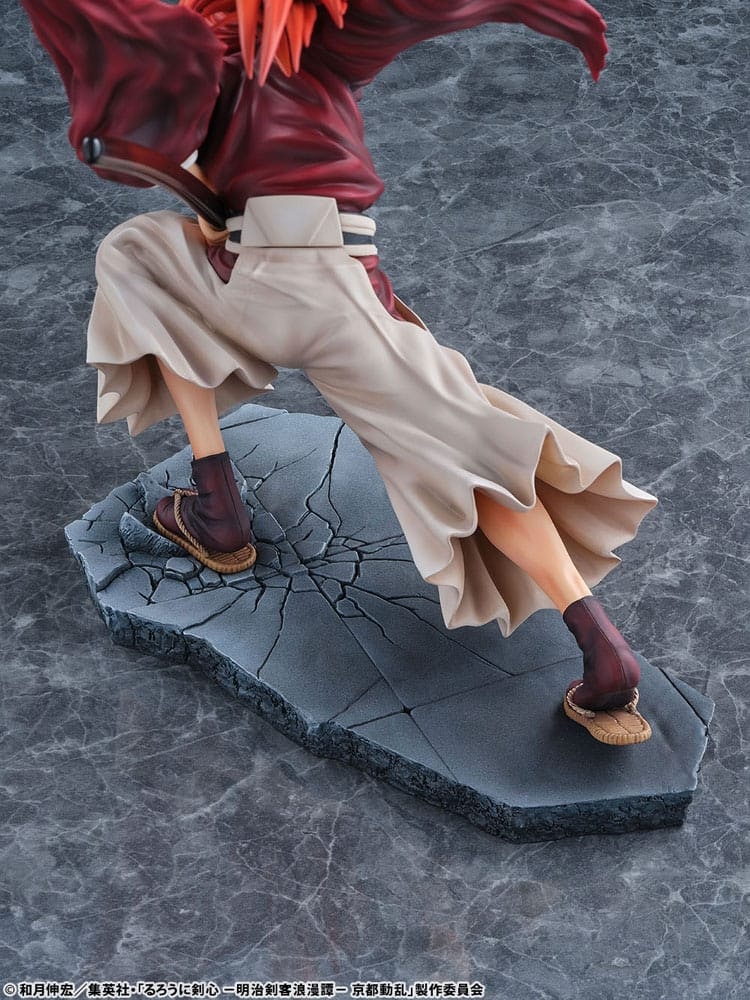 Rurouni Kenshin: Meiji Swordsman Romantic Story Kenshin Himura (Dragon Flight of Heaven Ver.) 1/6 Scale Figure