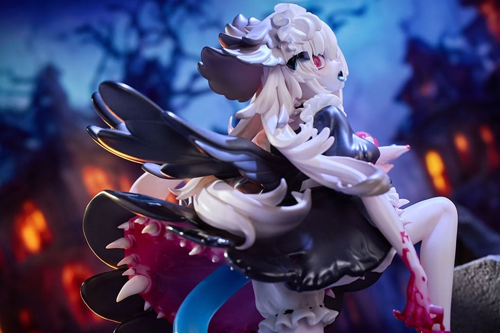 Creature Maid 1/6 Scale Figure