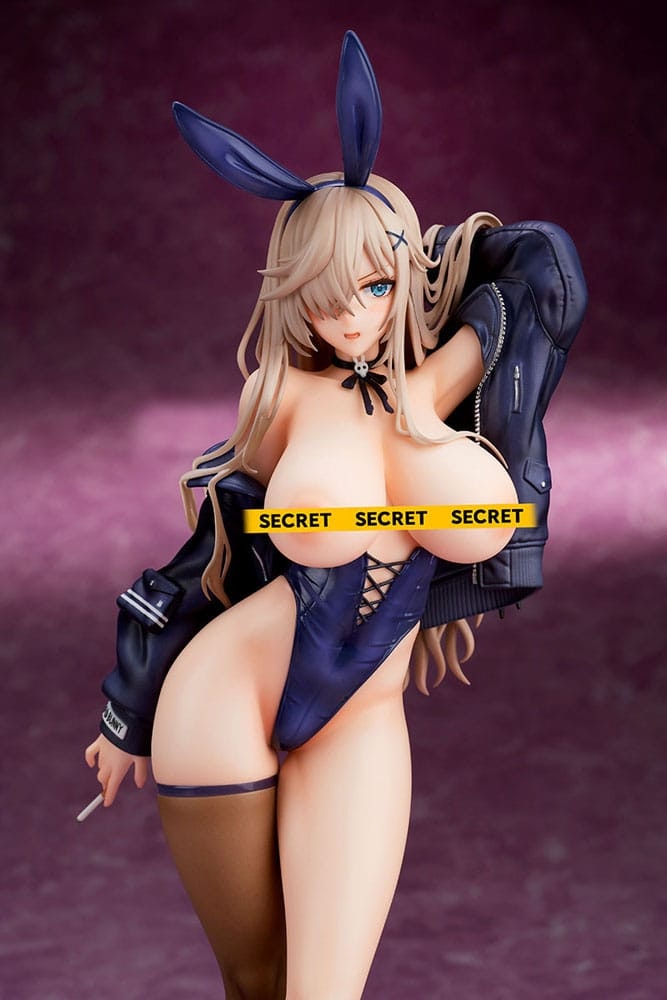 (18+) Mataro Illustration Bad Bunny 1/7 Scale Figure