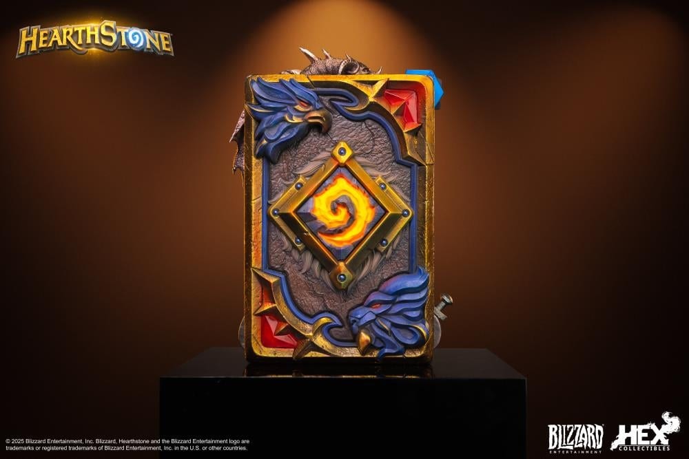 Hearthstone Varian Wrynn Card Art Limited Edition Statue